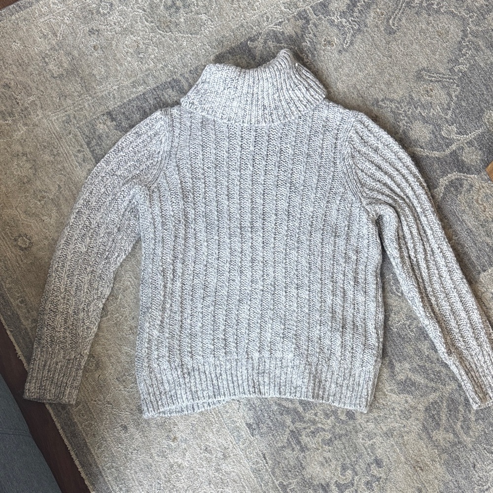 Banana Republic Light Gray Turtleneck Sweater